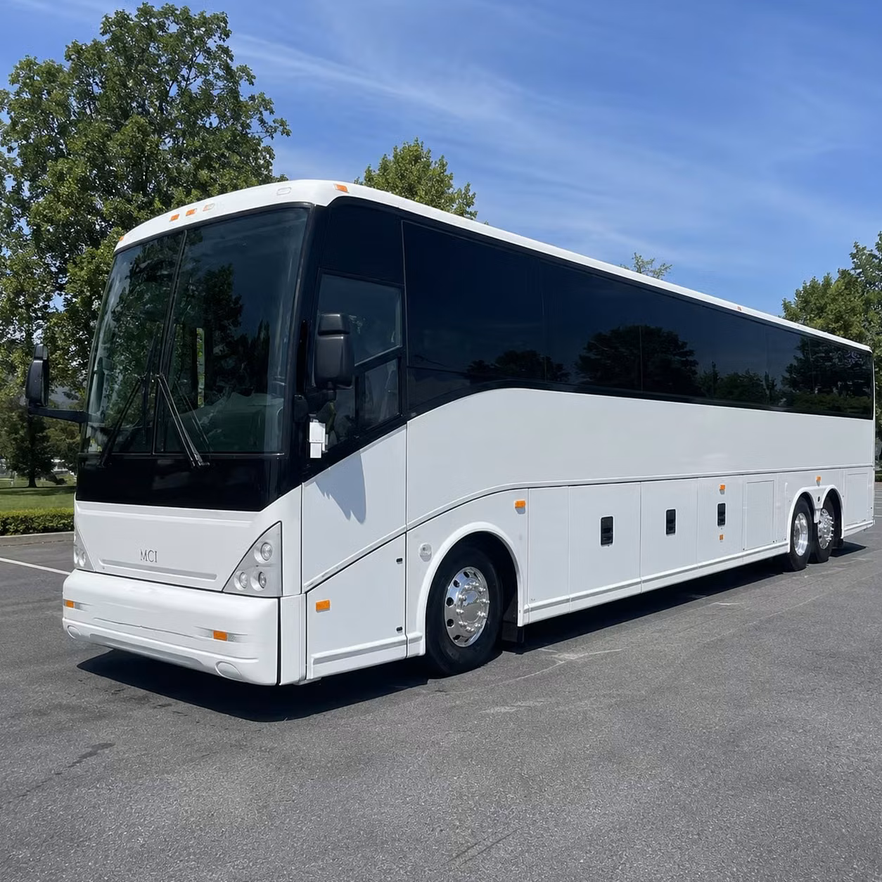 school field trip charter bus rentals in mesa